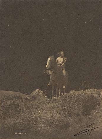 EDWARD S. CURTIS (1868-1952) Nez Percé. 1910.                                                                                                    